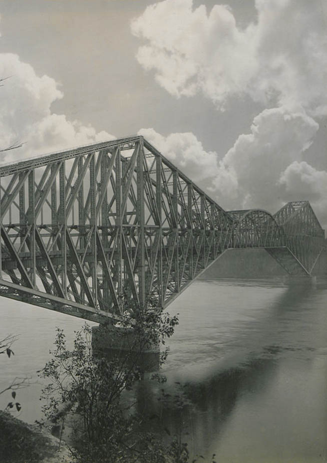 Le pont de Québec en 1921